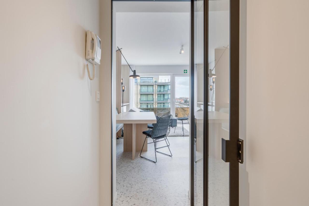 Luxurious And Unique Design App Centre Koksijde Apartment Bagian luar foto